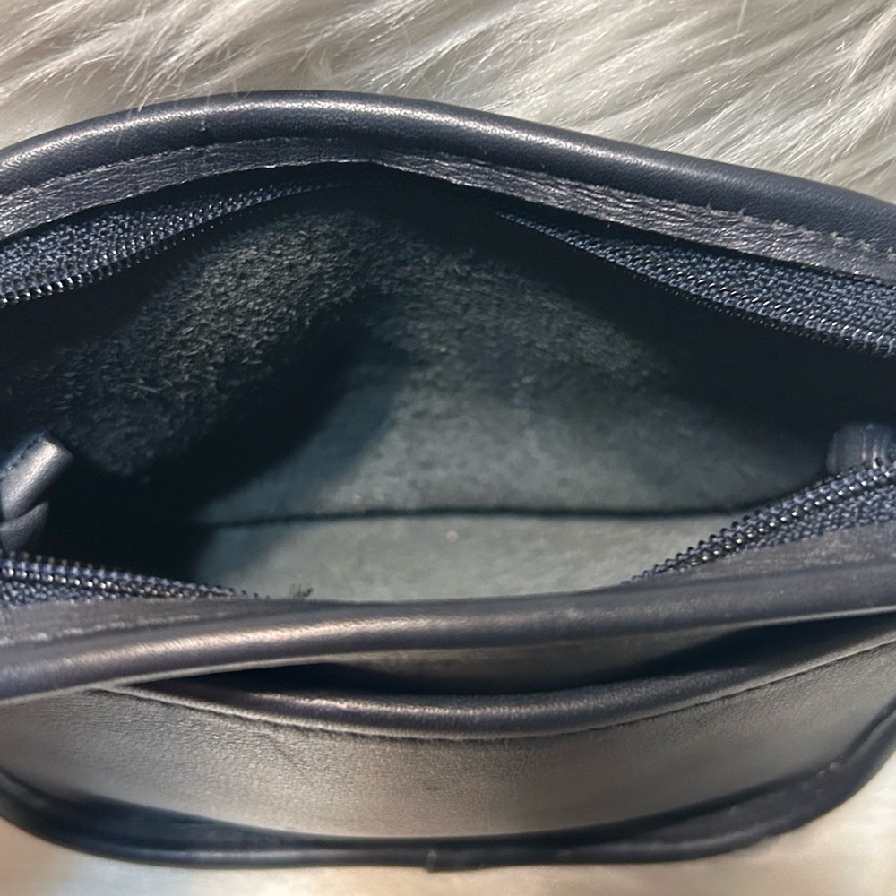 Coach Vintage Small Elegant Navy Blue Women's Crossbody Bag 9935 - Picture 7 of 11